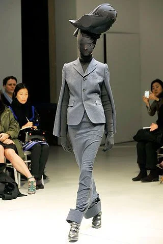 Look 28